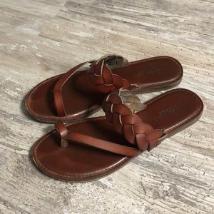 American Eagle sandals